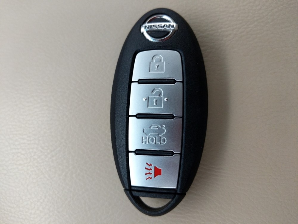 2015 Nissan Altima - Keys