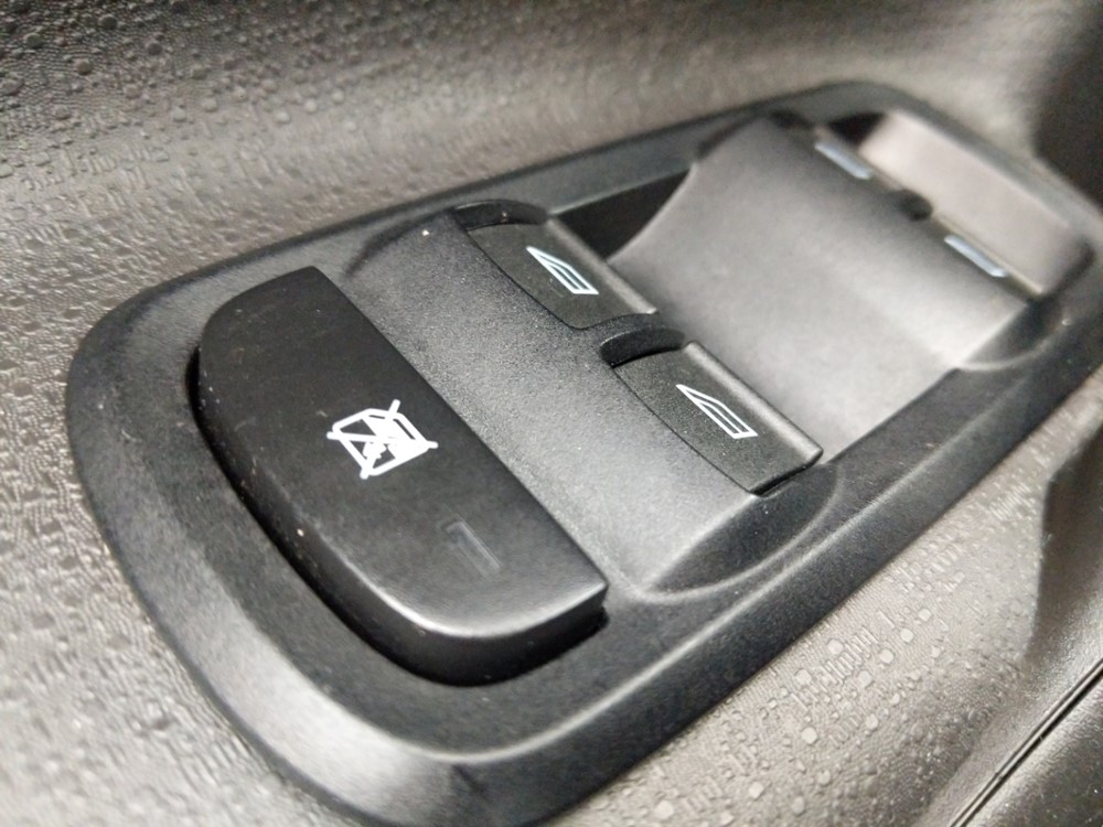 2017 Ford Fiesta - Driver Power Windows/Lock Control