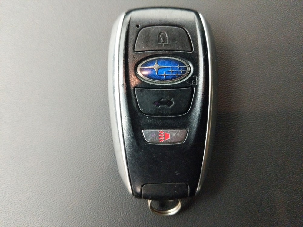 2016 Subaru Outback - Keys