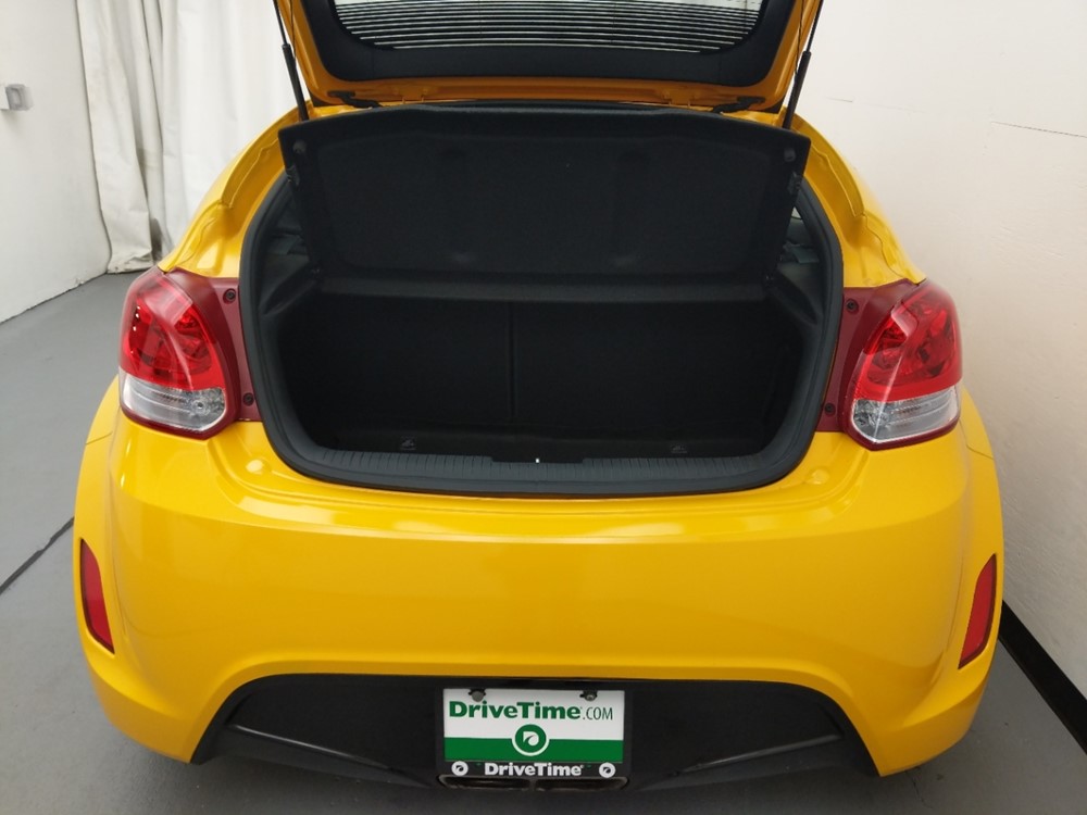 2016 Hyundai Veloster - Trunk
