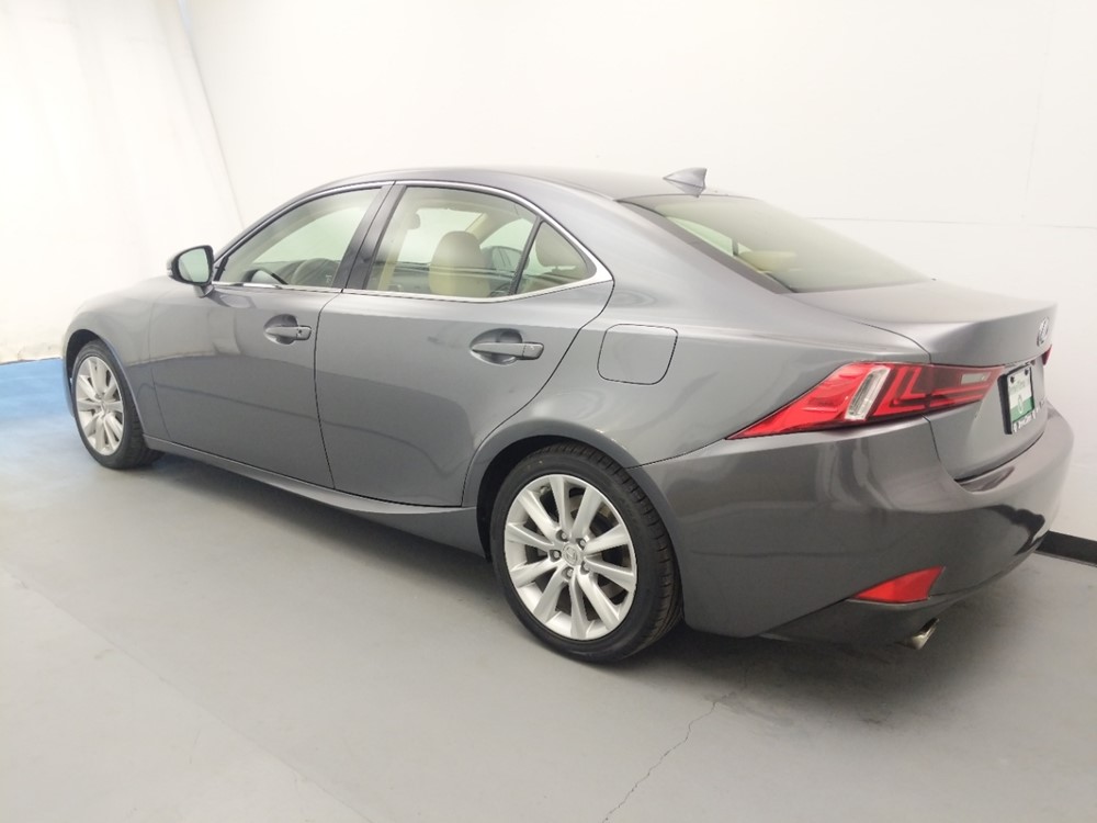 2016 Lexus IS 300 - Driver Rear Side