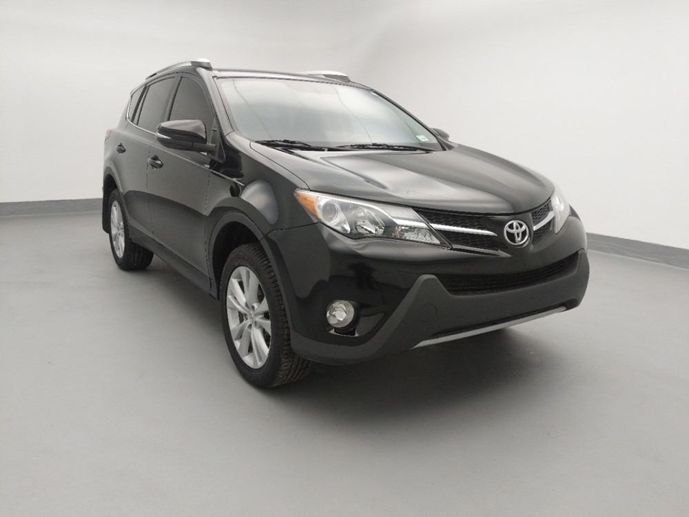 2015 Toyota RAV4 - Passenger Front Bumper