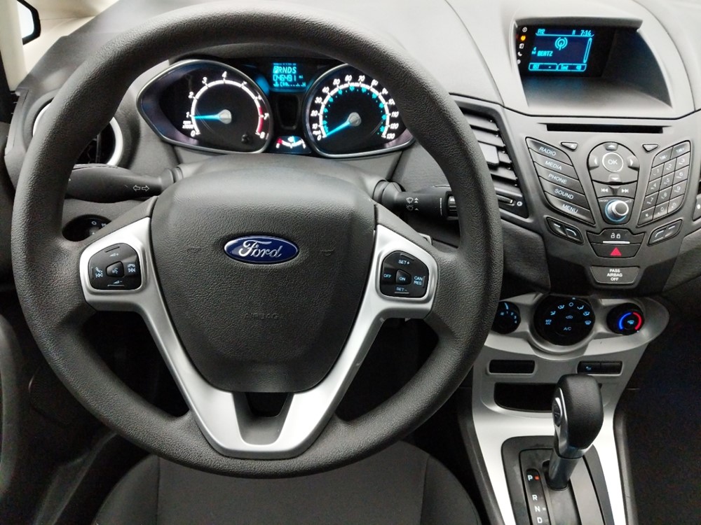 2017 Ford Fiesta - Driver Dash