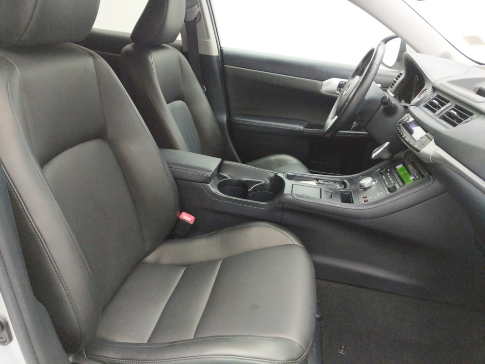 2012 Lexus CT 200h - Passenger Front Seat