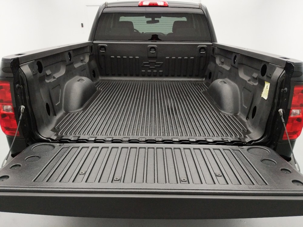 2016 Chevrolet Silverado 1500 - Trunk