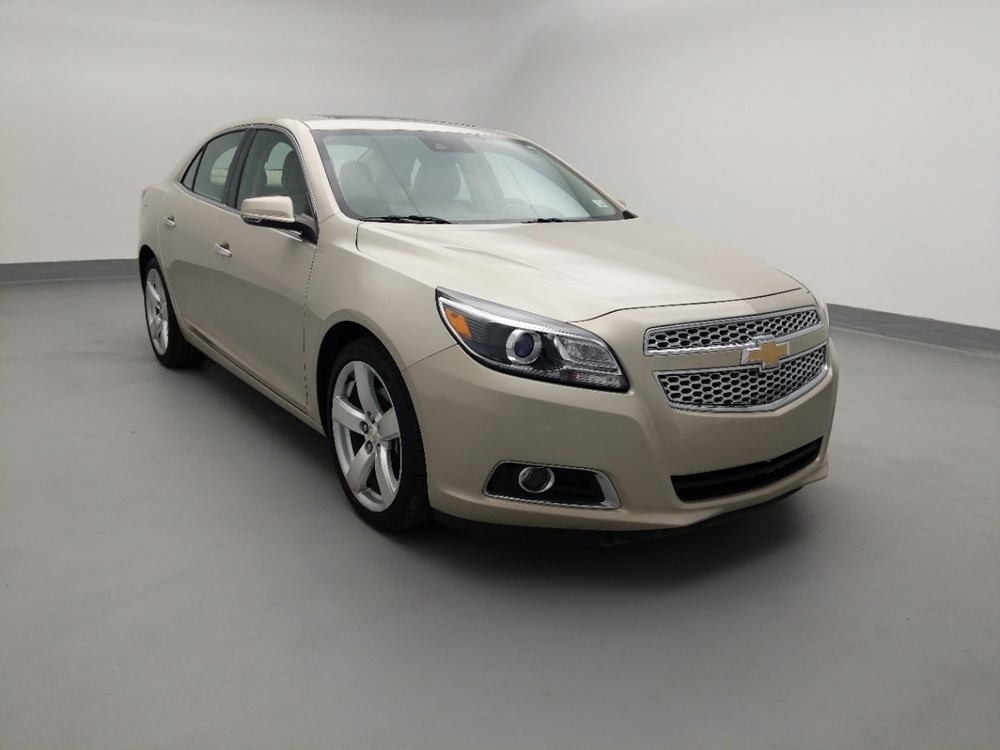 2013 Chevrolet Malibu - Passenger Front Bumper