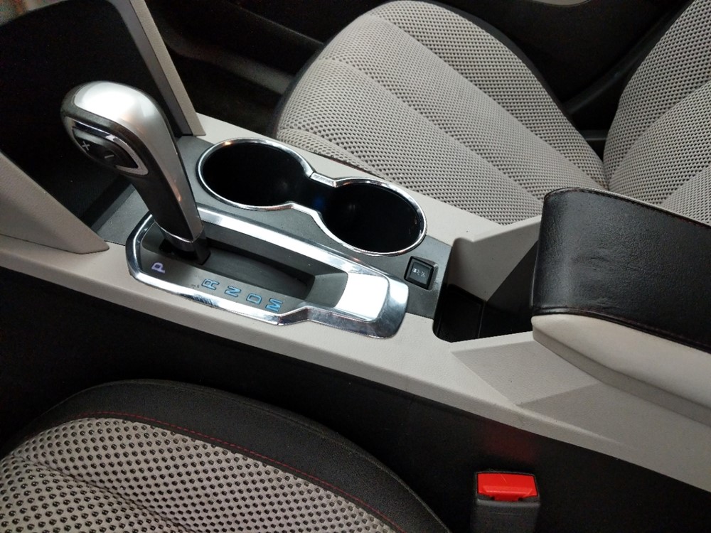 2015 Chevrolet Equinox - Center Console/Cup Holders