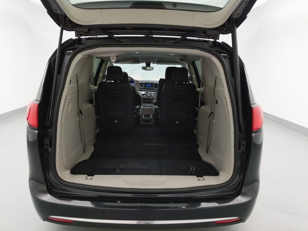 2018 Chrysler Pacifica - Trunk
