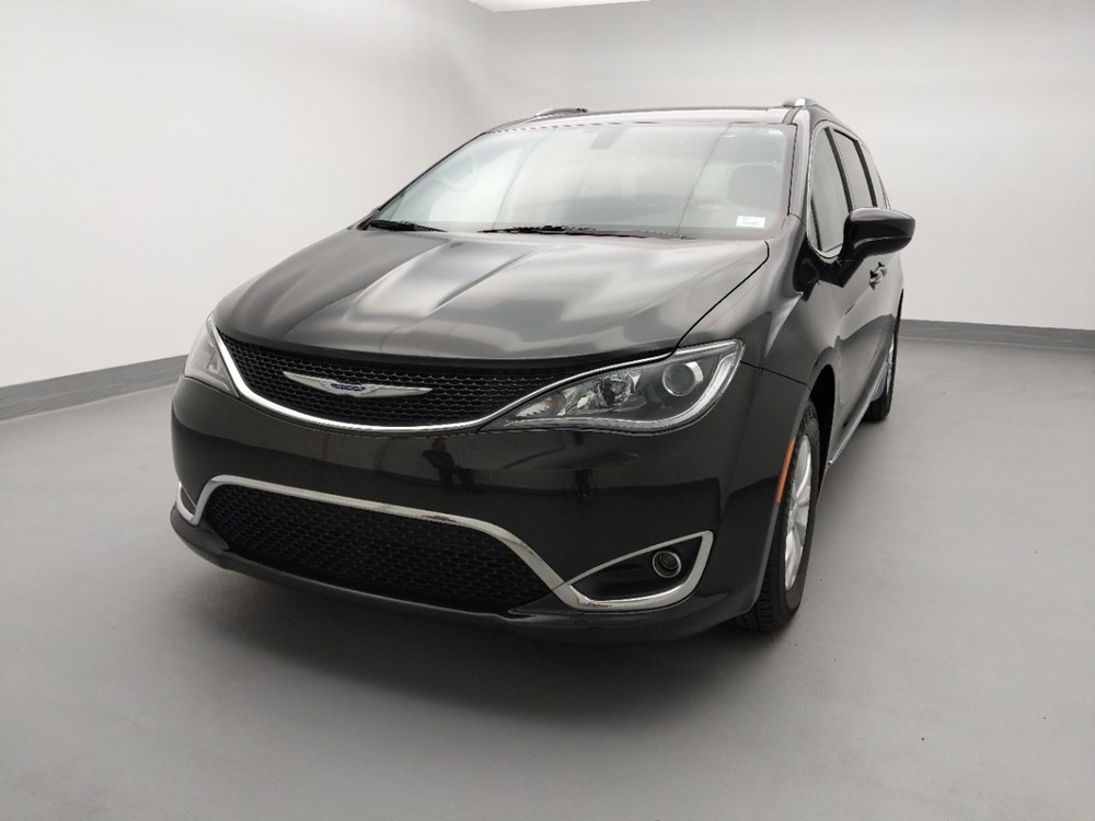 2018 Chrysler Pacifica - Driver Front Hood