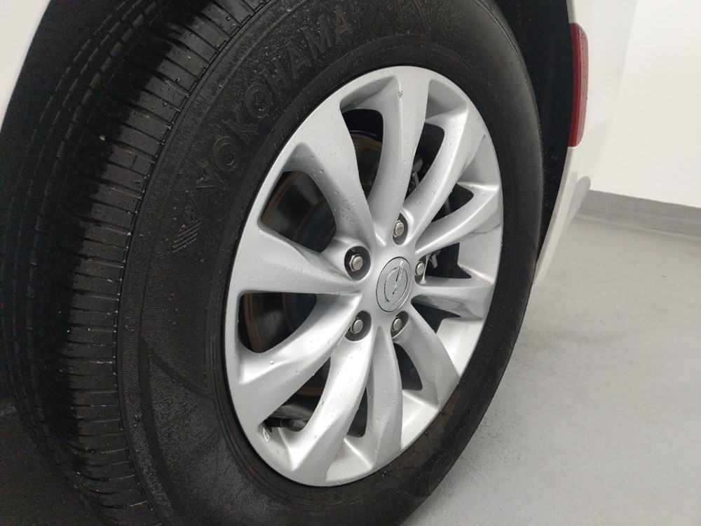 2018 Chrysler Pacifica - Wheel