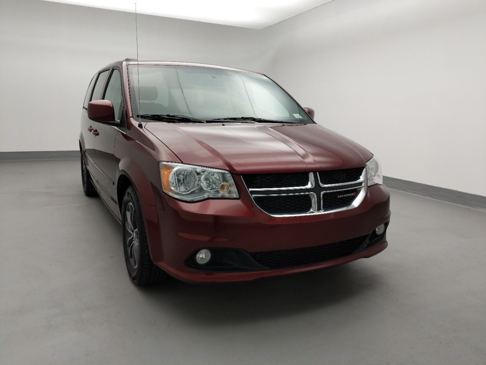 2017 Dodge Grand Caravan - Passenger Front Hood