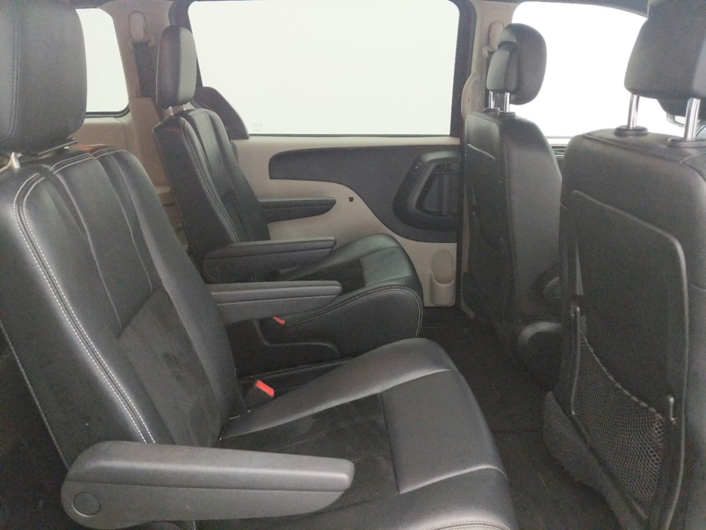 2017 Dodge Grand Caravan - Passenger Rear Seat