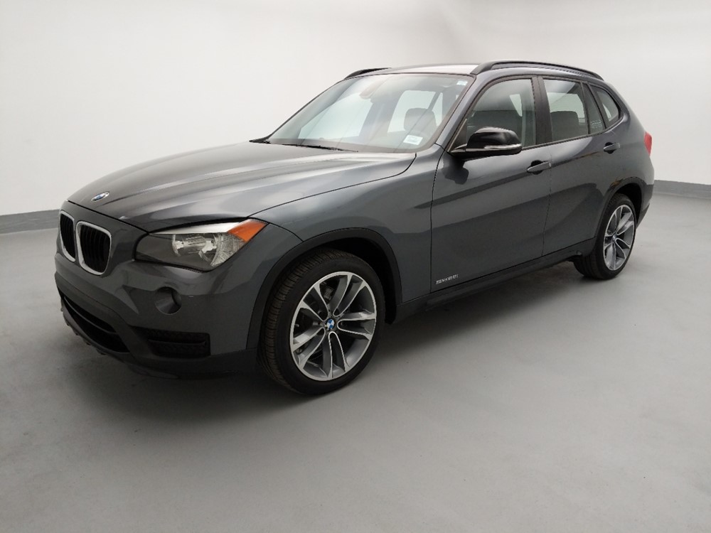 2015 BMW X1 - Driver Front Side