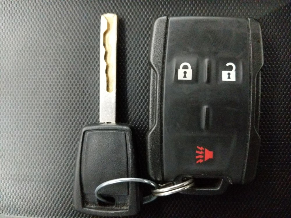 2018 Chevrolet Silverado 1500 - Keys