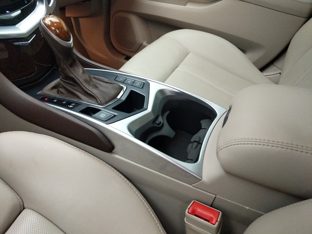 2015 Cadillac SRX - Center Console/Cup Holders