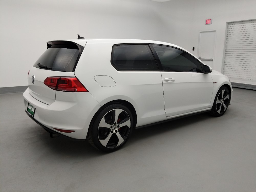 2015 Volkswagen Golf - Passenger Rear Side