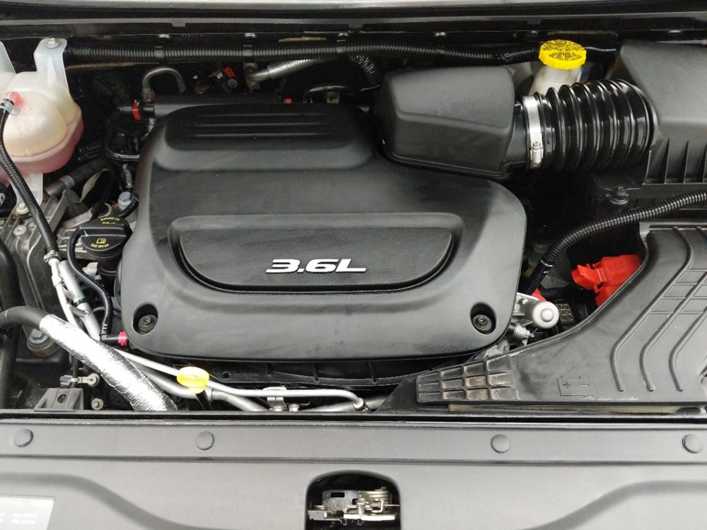 2018 Chrysler Pacifica - Engine