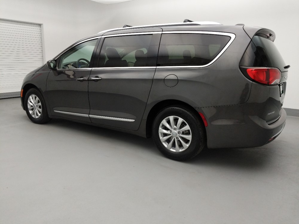 2018 Chrysler Pacifica - Driver Rear Side