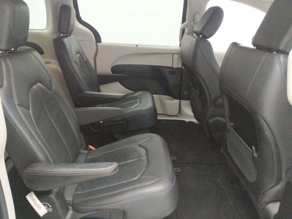 2018 Chrysler Pacifica - Passenger Rear Seat