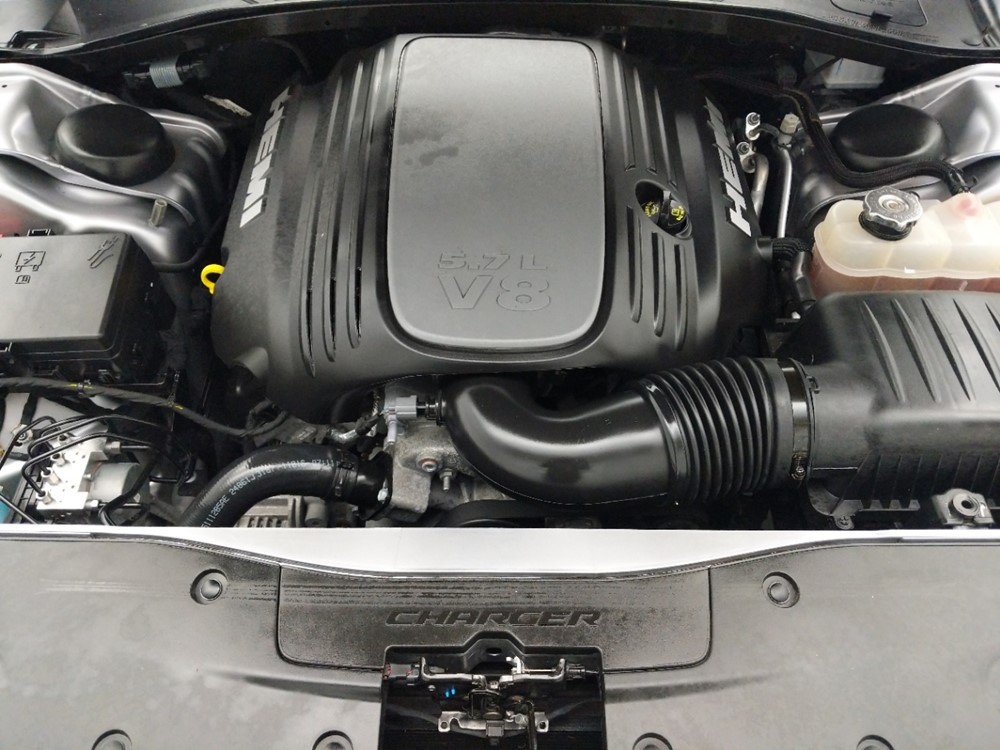2018 Dodge Charger - Engine