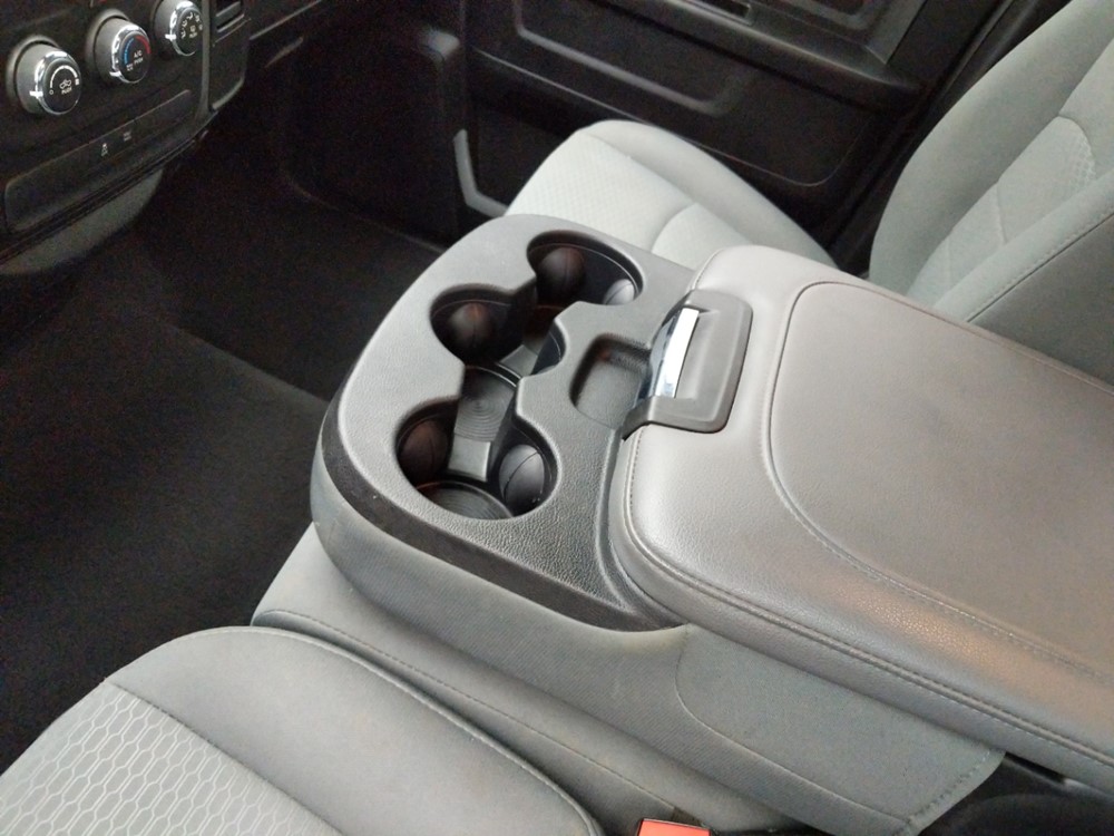2018 Dodge Ram 1500 - Center Console/Cup Holders