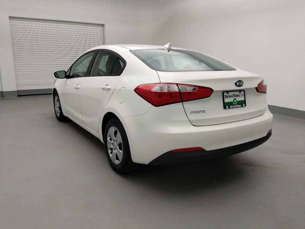 2016 Kia Forte - Driver Rear Bumper