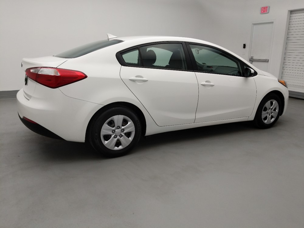 2016 Kia Forte - Passenger Rear Side