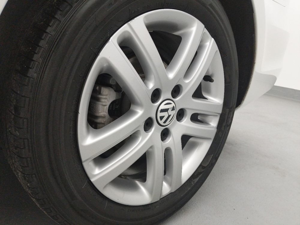 2018 Volkswagen Jetta - Wheel