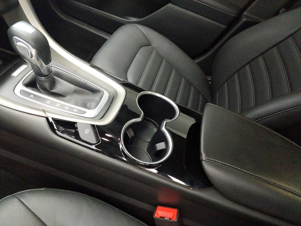 2016 Ford Fusion - Center Console/Cup Holders