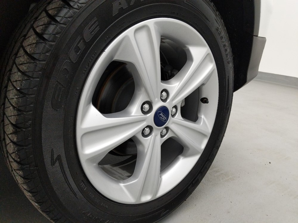 2015 Ford Escape - Wheel