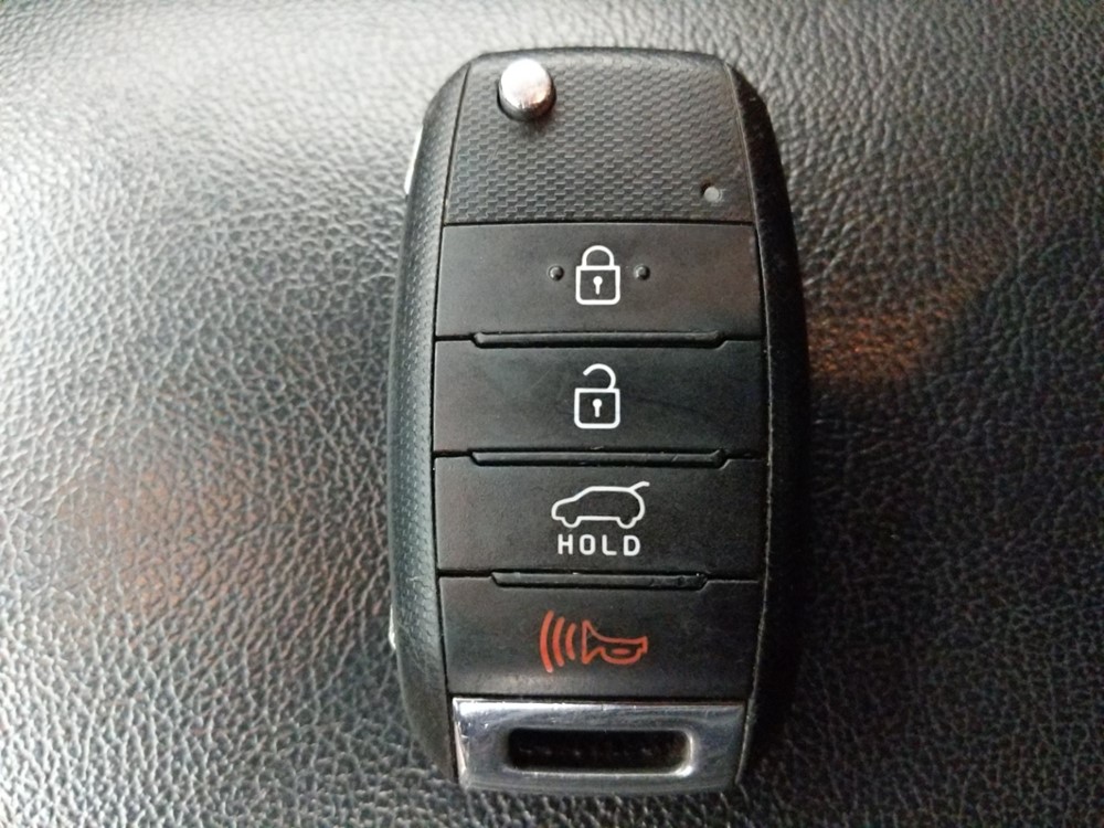2017 Kia Soul - Keys