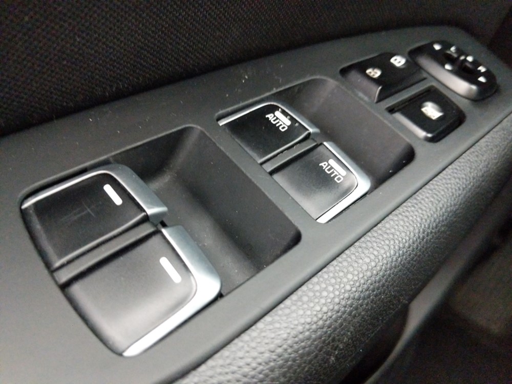 2017 Kia Soul - Driver Power Windows/Lock Control