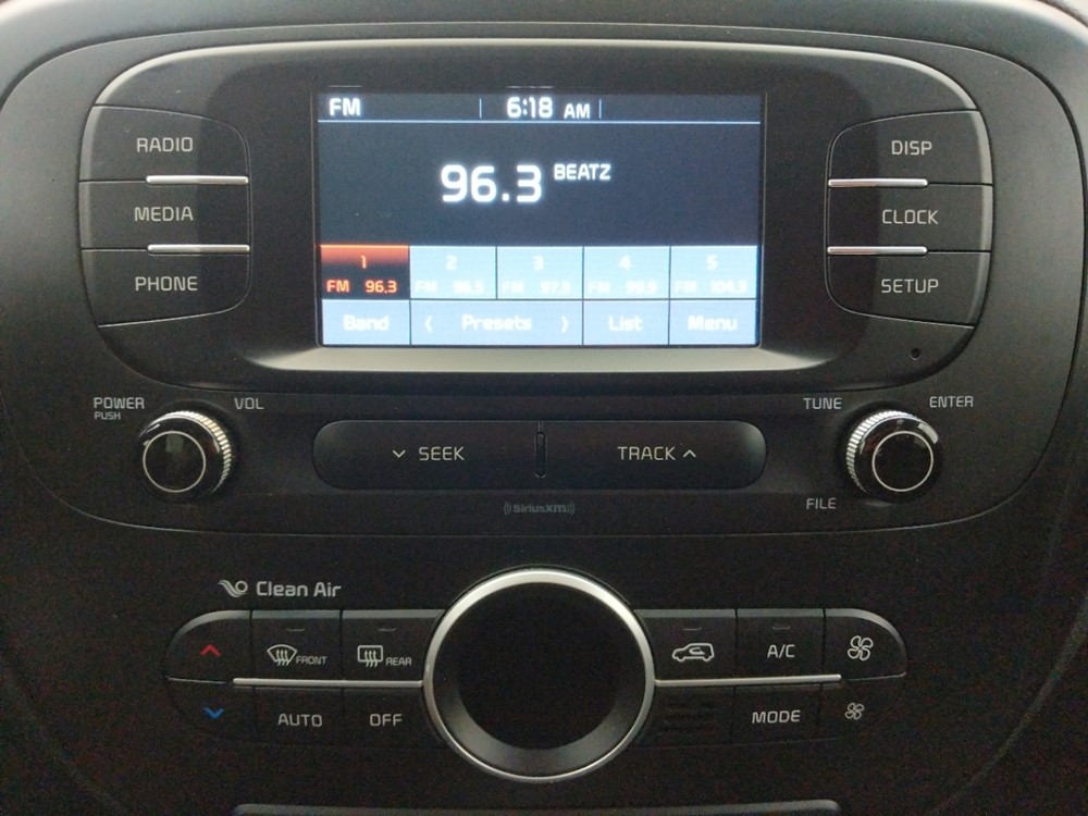2017 Kia Soul - Stereo Package