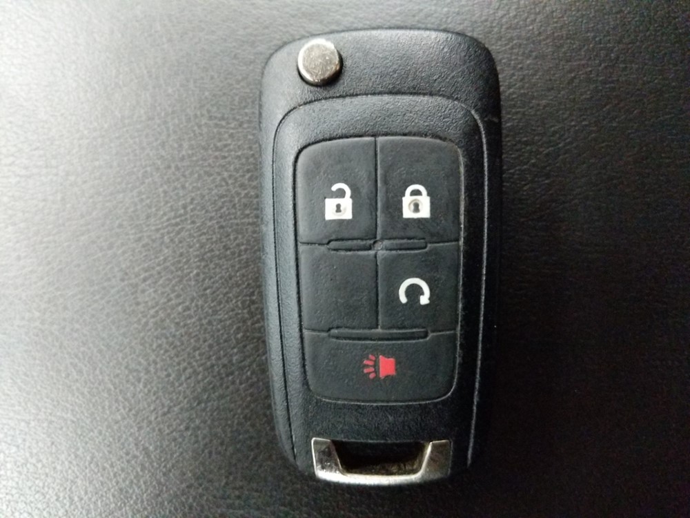 2016 Chevrolet Equinox - Keys
