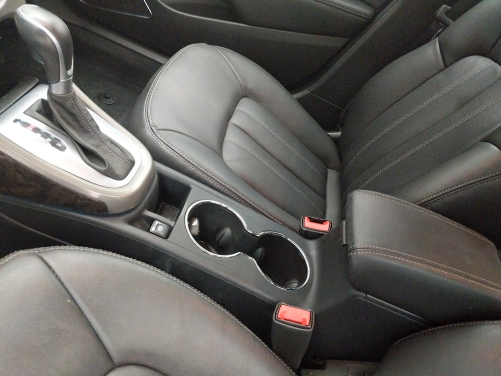 2016 Buick Verano - Center Console/Cup Holders