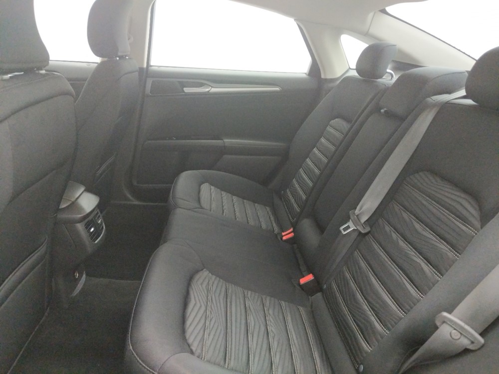 2016 Ford Fusion - Driver Rear Seat