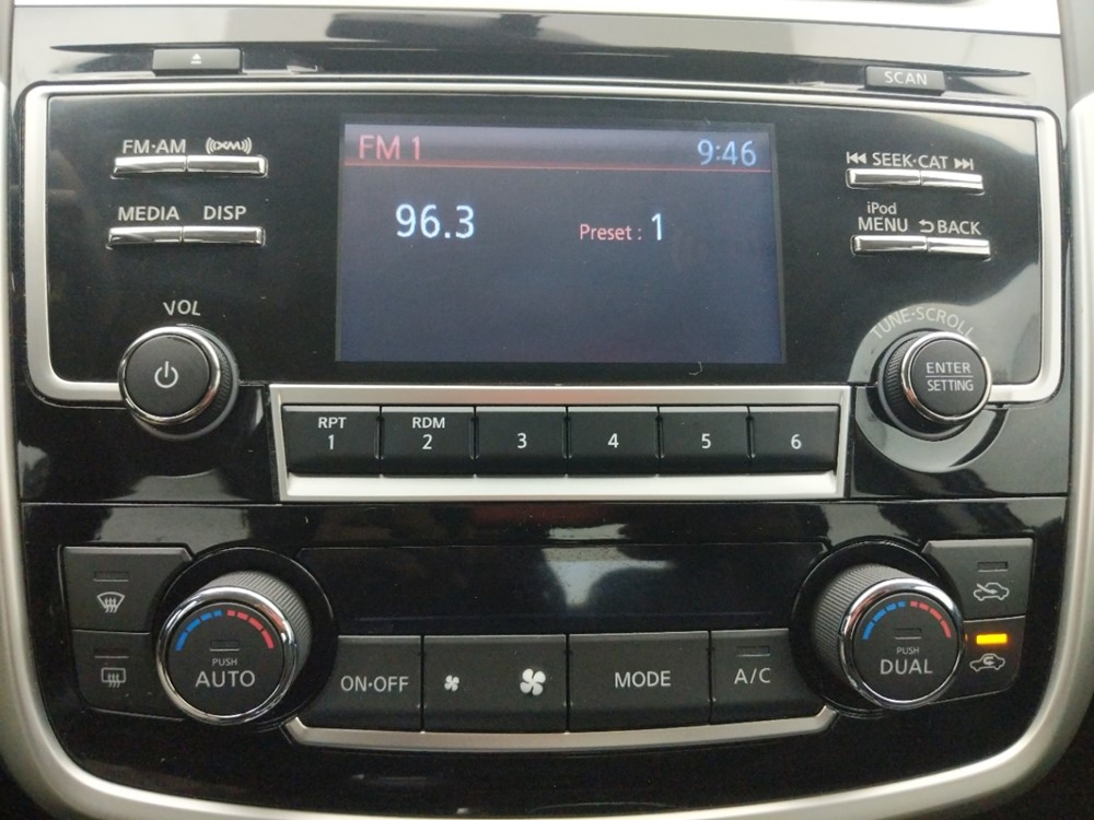 2018 Nissan Altima - Stereo Package
