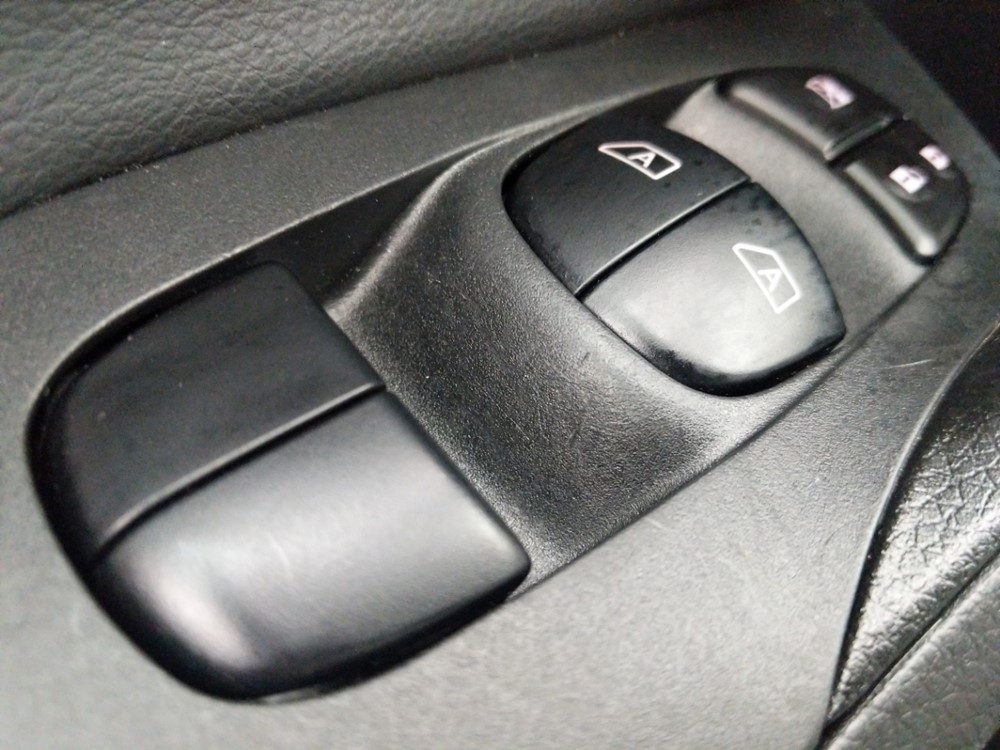 2018 Nissan Altima - Driver Power Windows/Lock Control