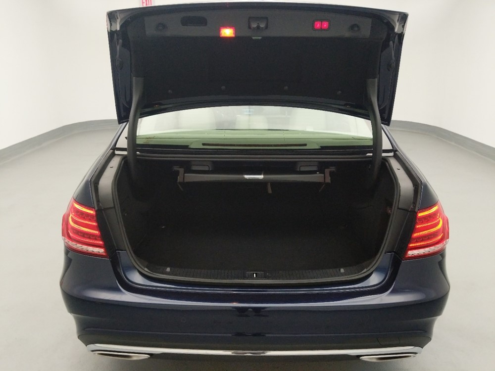 2016 Mercedes-Benz E350 - Trunk