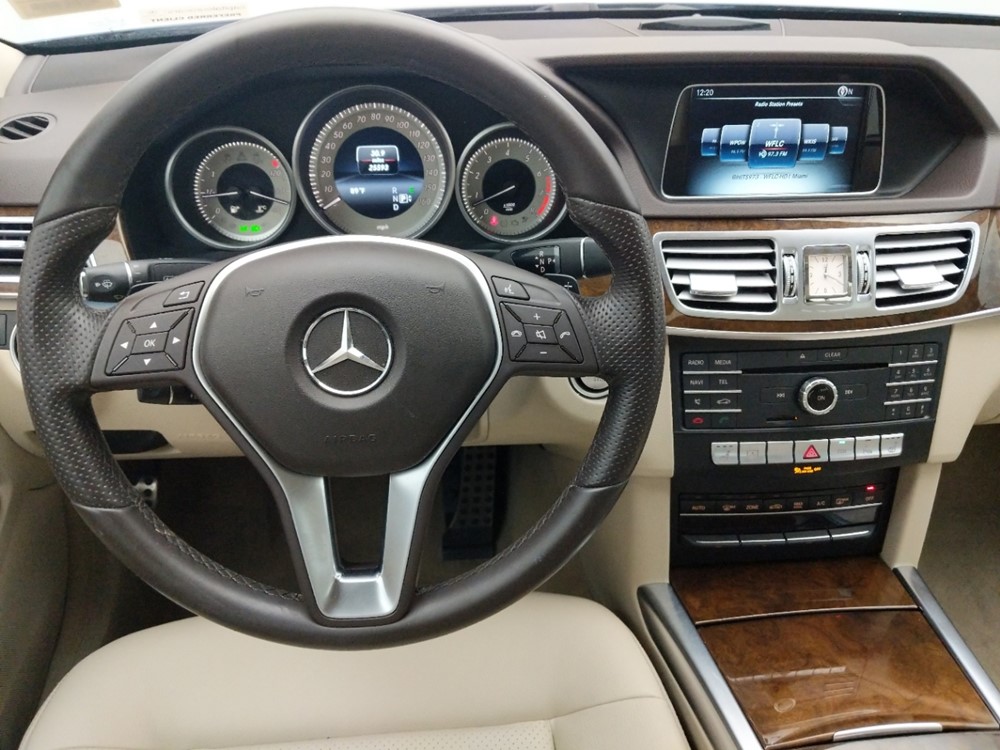 2016 Mercedes-Benz E350 - Driver Dash