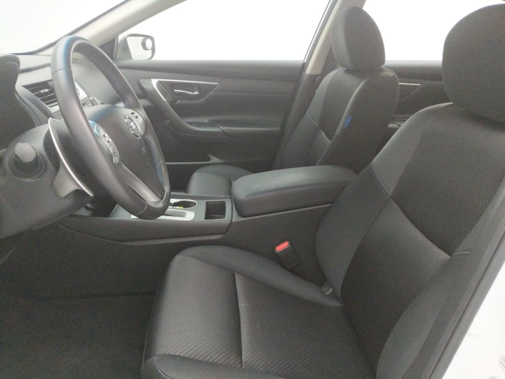 2016 Nissan Altima - Driver Front Seat
