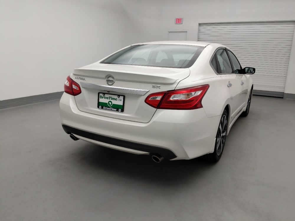 2016 Nissan Altima - Passenger Rear Trunk