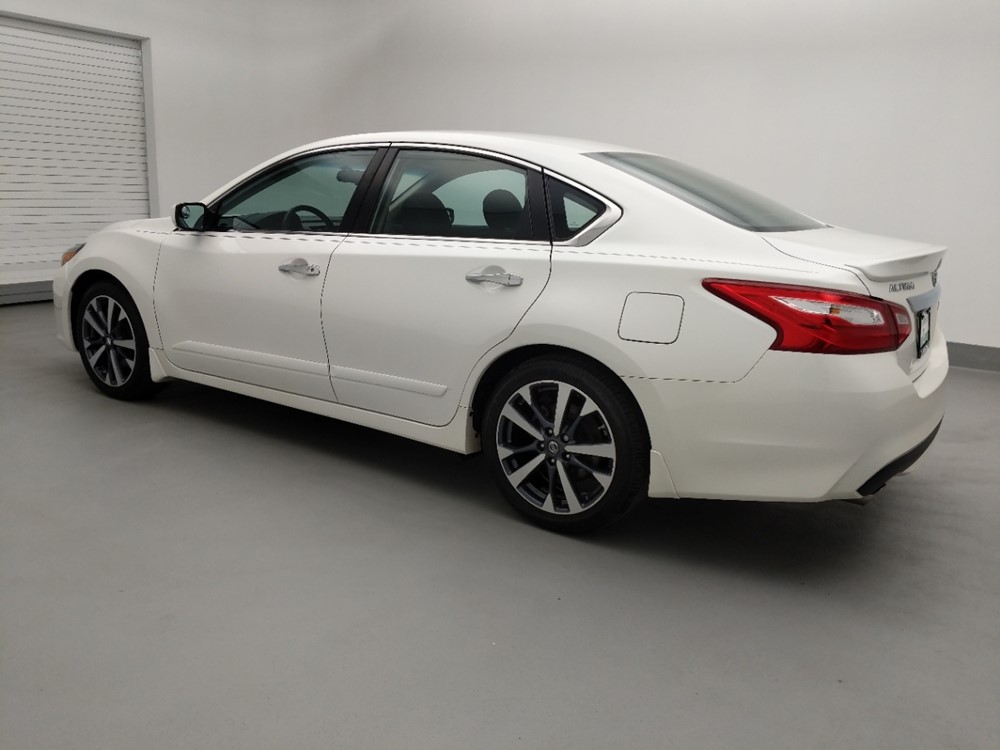 2016 Nissan Altima - Driver Rear Side