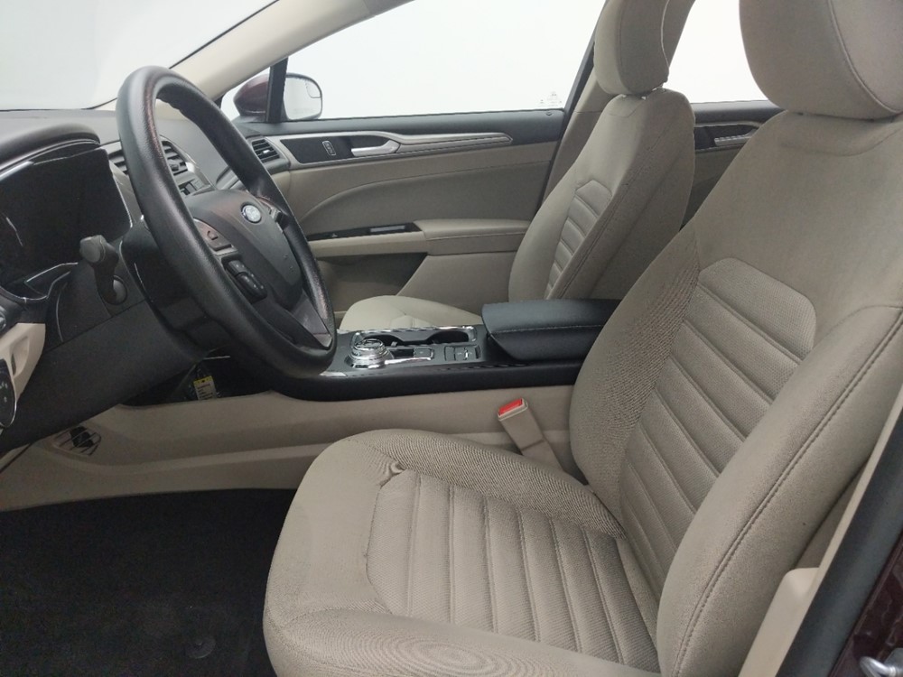 2017 Ford Fusion - Driver Front Seat