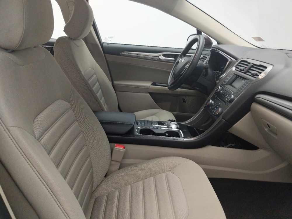 2017 Ford Fusion - Passenger Front Seat