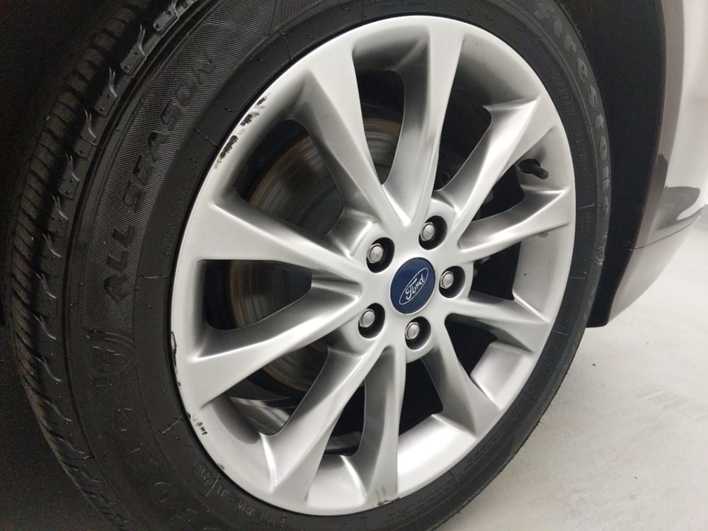 2017 Ford Fusion - Wheel
