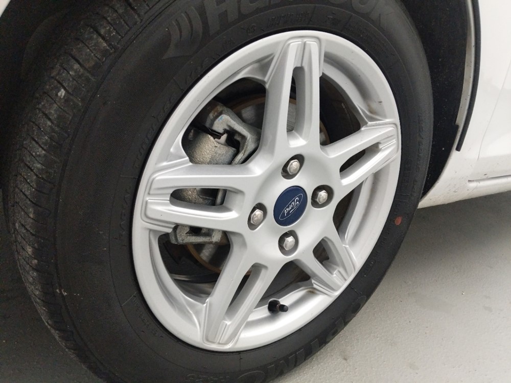 2018 Ford Fiesta - Wheel