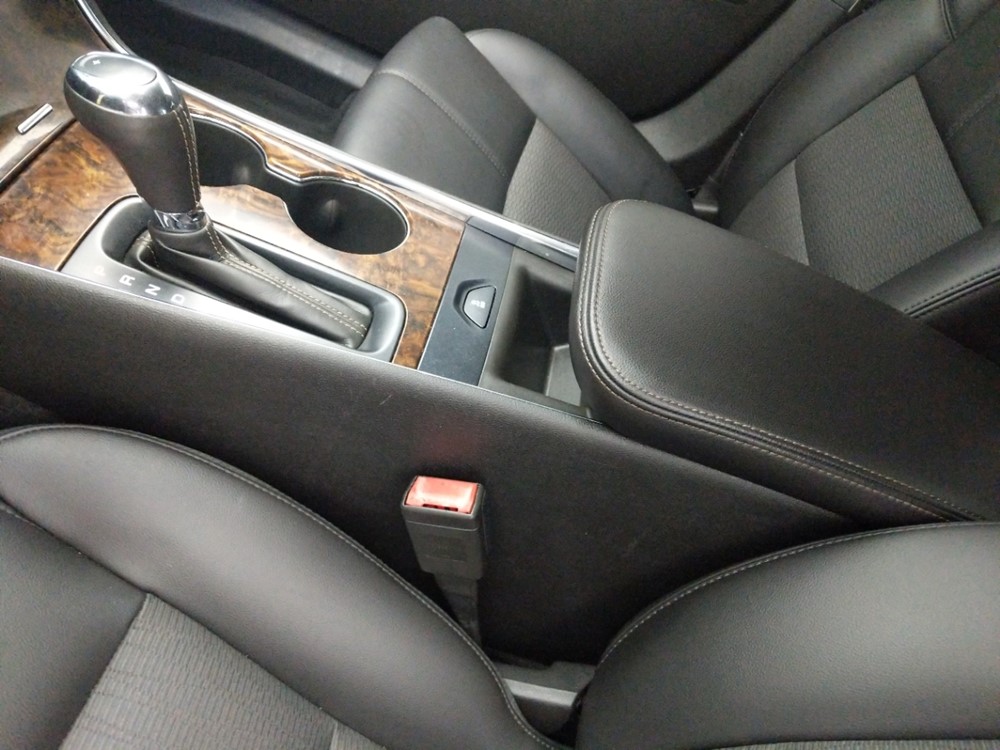 2014 Chevrolet Impala - Center Console/Cup Holders