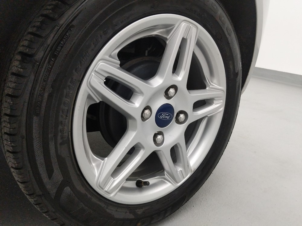2018 Ford Fiesta - Wheel