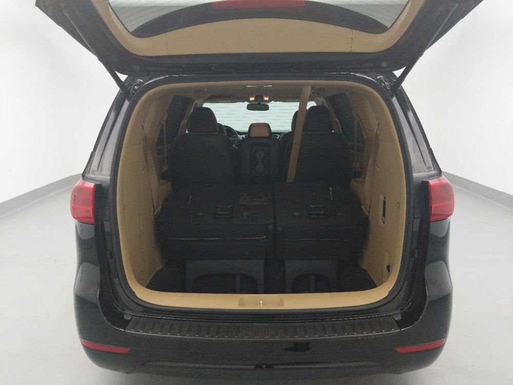 2016 Kia Sedona - Trunk